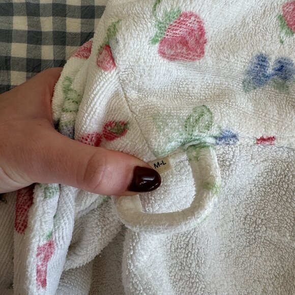 Djerf Avenue Summer Berries Robe (M/L) - Picture 3 of 3